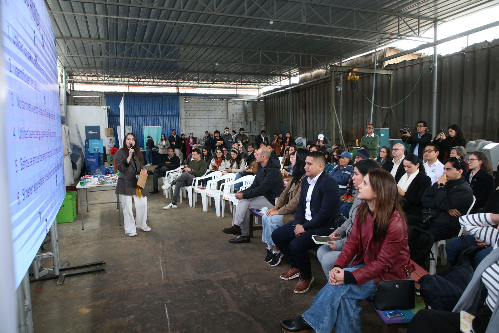 primera-planta-para-generar-madera-plástica-en-Perú—06