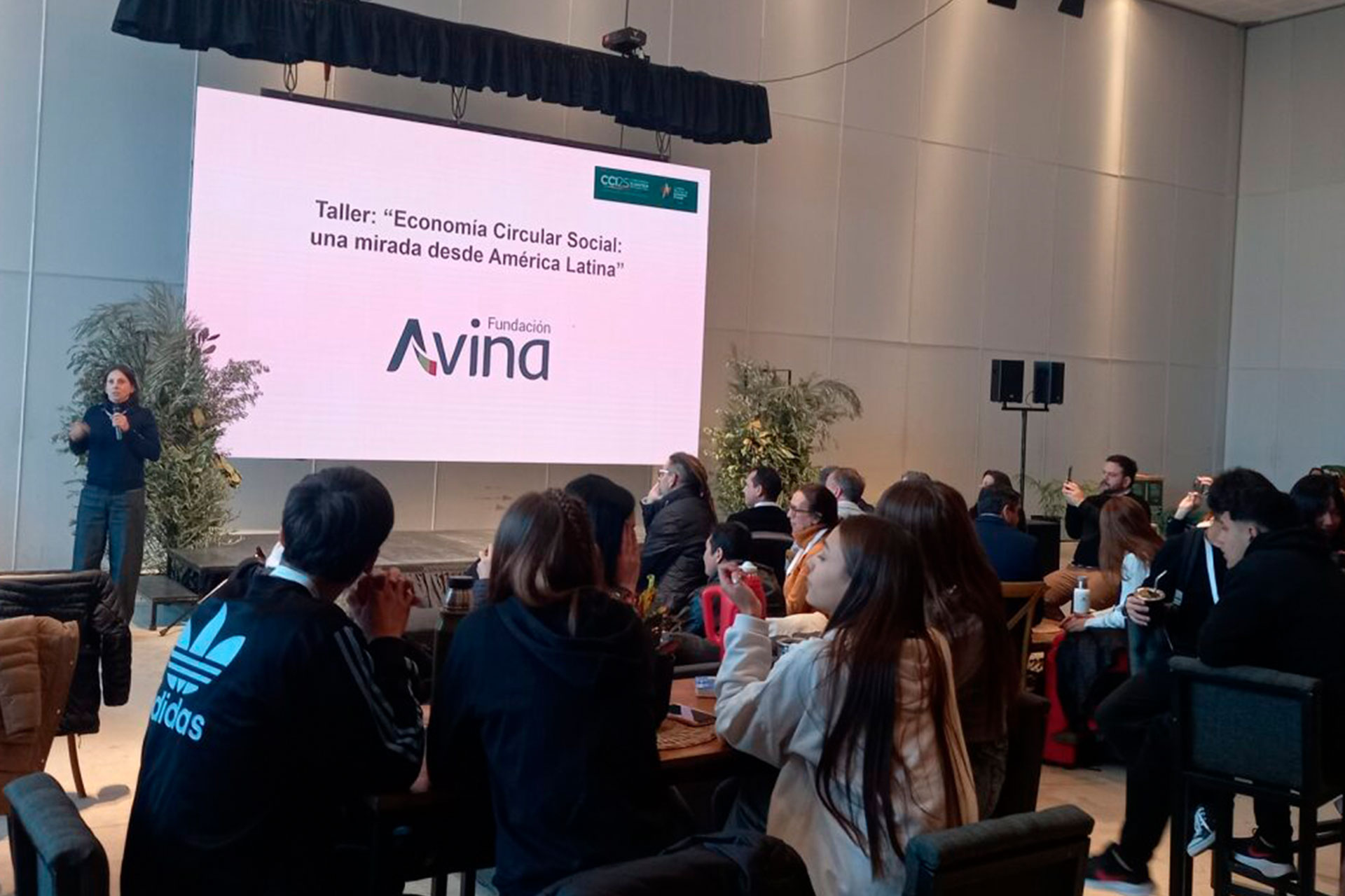 Fundación-avina-coorganizó-un-espacio-de-diálogo-sobre-economía-circular-social-en-la-CCI-de-Córdoba